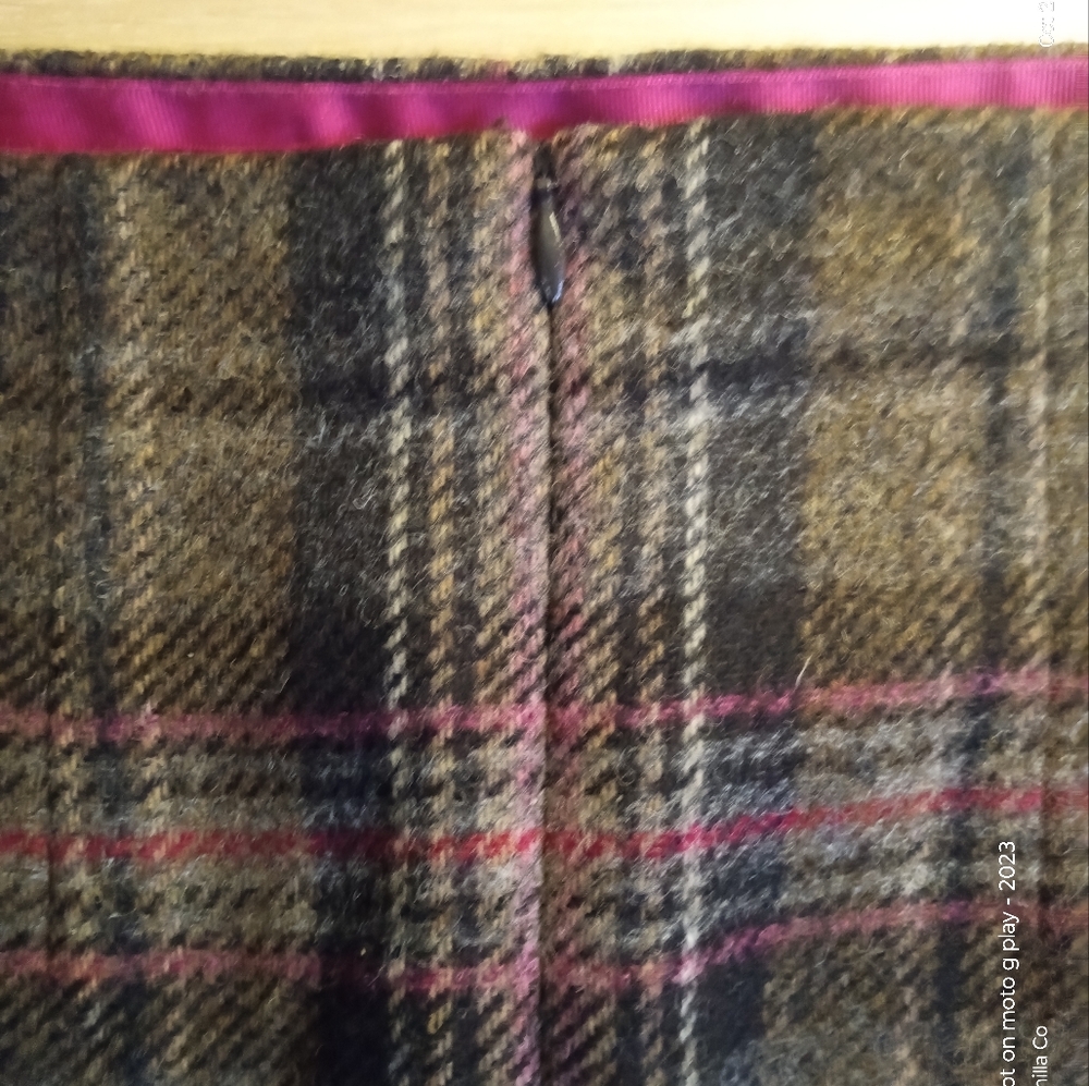 Boden Plaid Wool Midi Skirt Brown Size Medium 10 - Picture 5 of 9